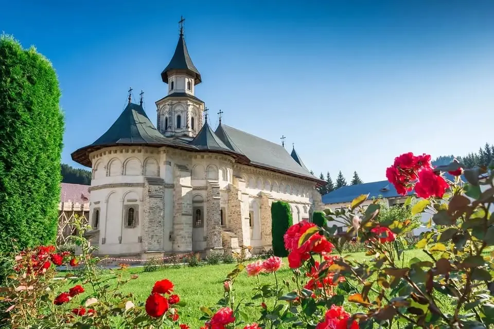 PELERINAJ-0757 548066- DIN SIBIU LA 14 MANASTIRI DIN BUCOVINA SI 5 OBIECTIVE TURISTICE-590 LEI/PER