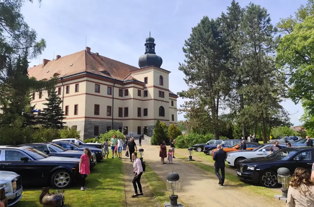 Veteráni na zámku Lnáře 2026