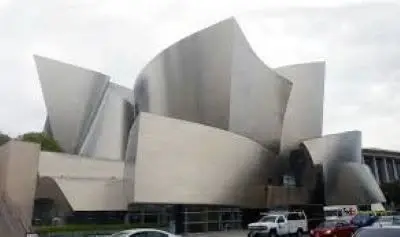 Los Angeles Philharmonic: Chloe Dufresne - Tchaikovsky Spectacular with Fireworks at Hollywood Bowl