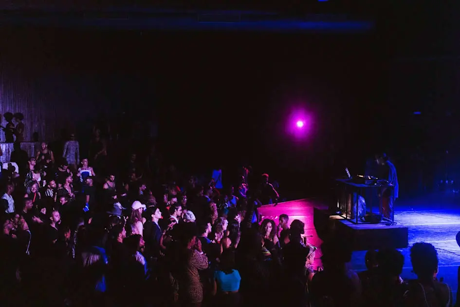 Manifesto *********** 08/08