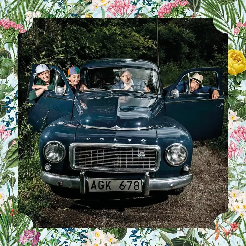 Sommarscen - Familjen Svängssons jazzmysiga musikaffär!