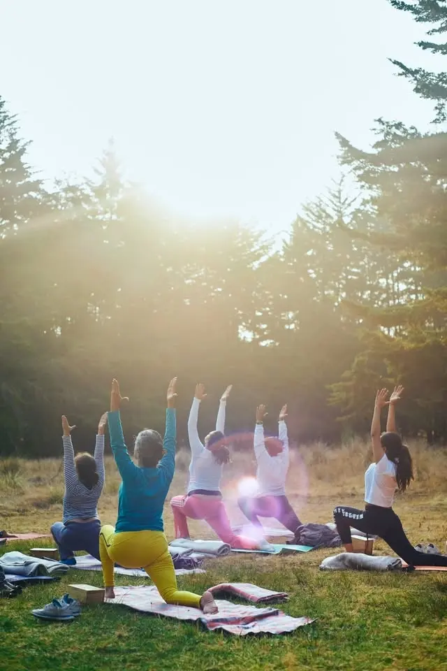 Utomhus Yoga đ» Sommarschema