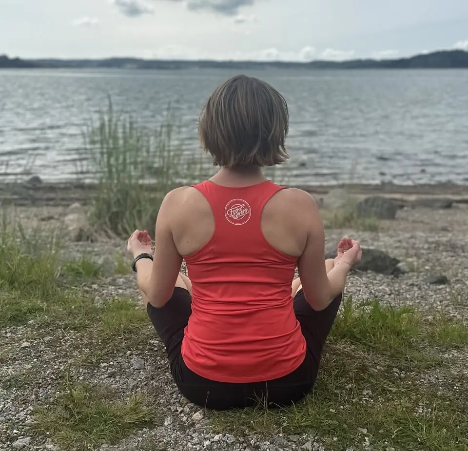 Yoga med Friskis och Svettis på Surfviken