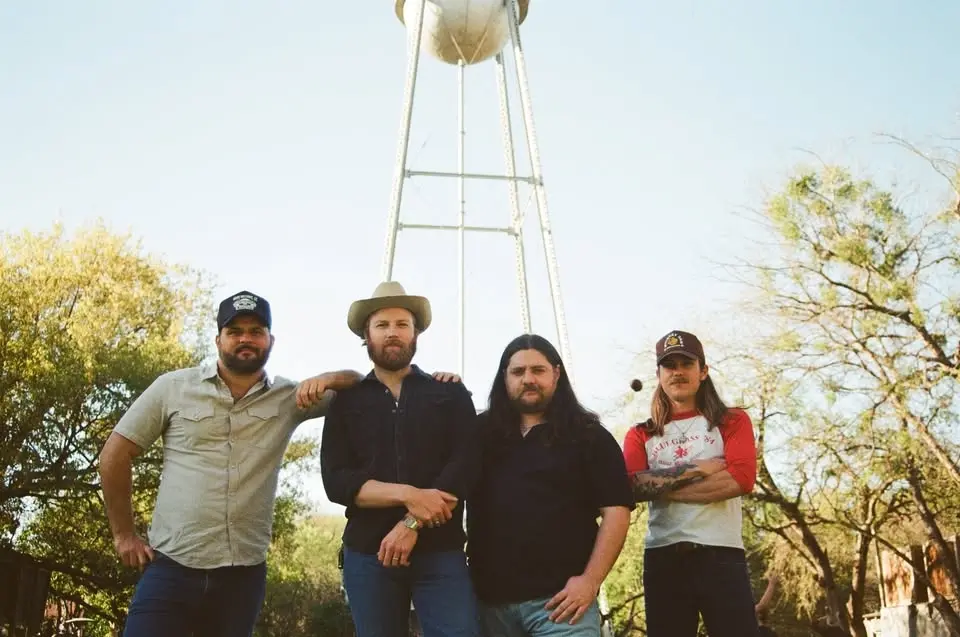 Cody Bolden & The Roadhands on Sunset Sips, Thursday July 9th - *Family Friendly* Country Show! 