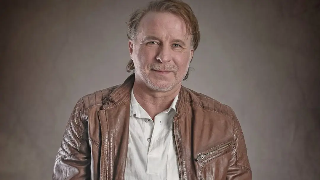 Patrik Isaksson på Dyrön