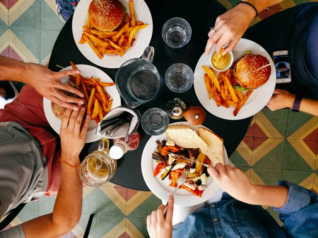 Therapist Chillout: Dine & Chill