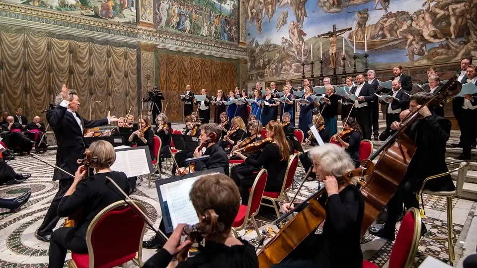Choral at Cadogan: The Sixteen with Britten Sinfonia - Angels Unawares