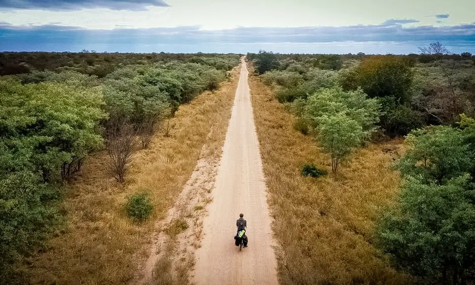 Tadeáš Šíma: Na kole přes Afriku II. 