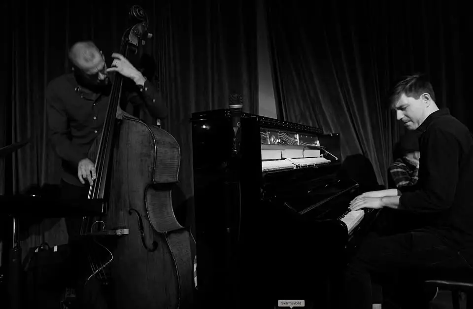 Musik i sommarkväll Jazzkonsert med Oskar Lindstöm och Josef Karnebäck