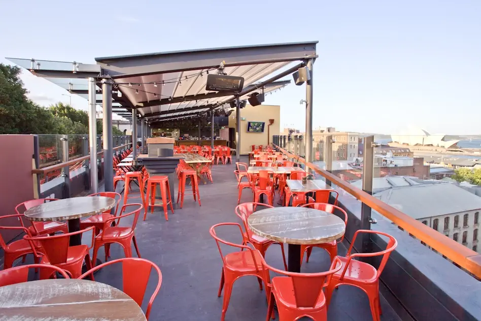03/05 - HOKA Half Mara She Runs Rooftop Afterparty @ The Glenmore