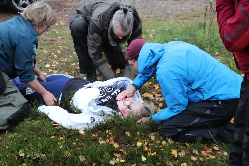 Repetitionskurs första hjälpen i friluftslivet