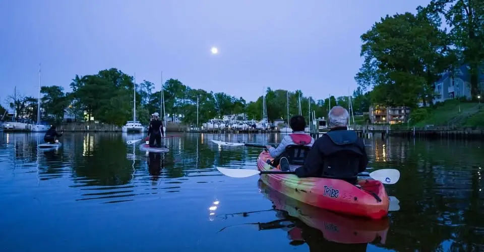 Full Moon Paddle