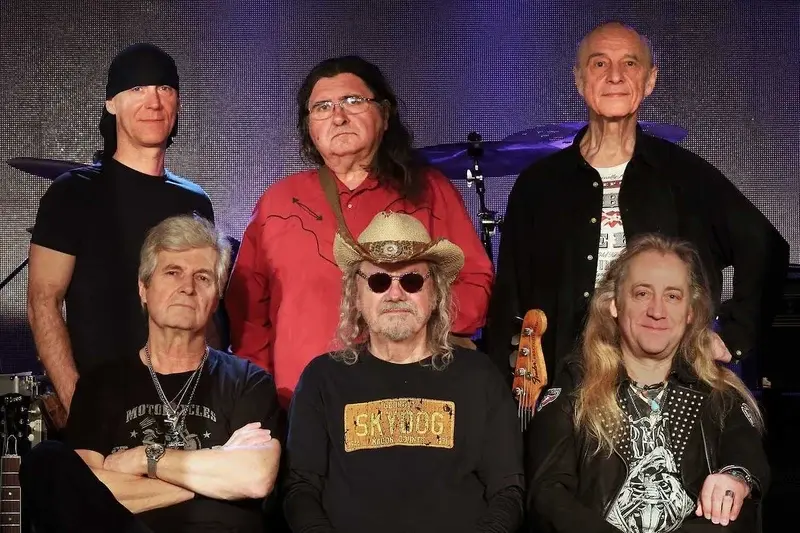 Žlutý pes & OffBeat Orchestra: Unikátní spojení rocku a big bandu