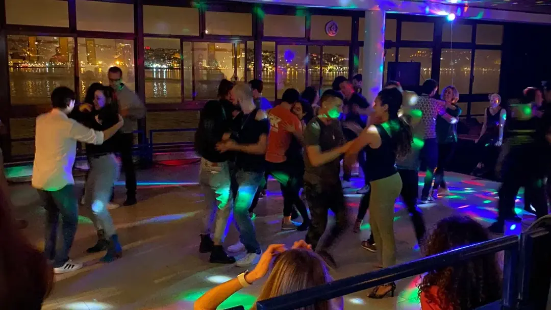 Friday Bachata party  (Class & Social Dance )
