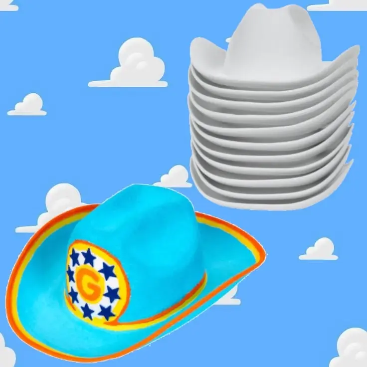 Movie & Create: Toy Story 2 Cowboy Hats