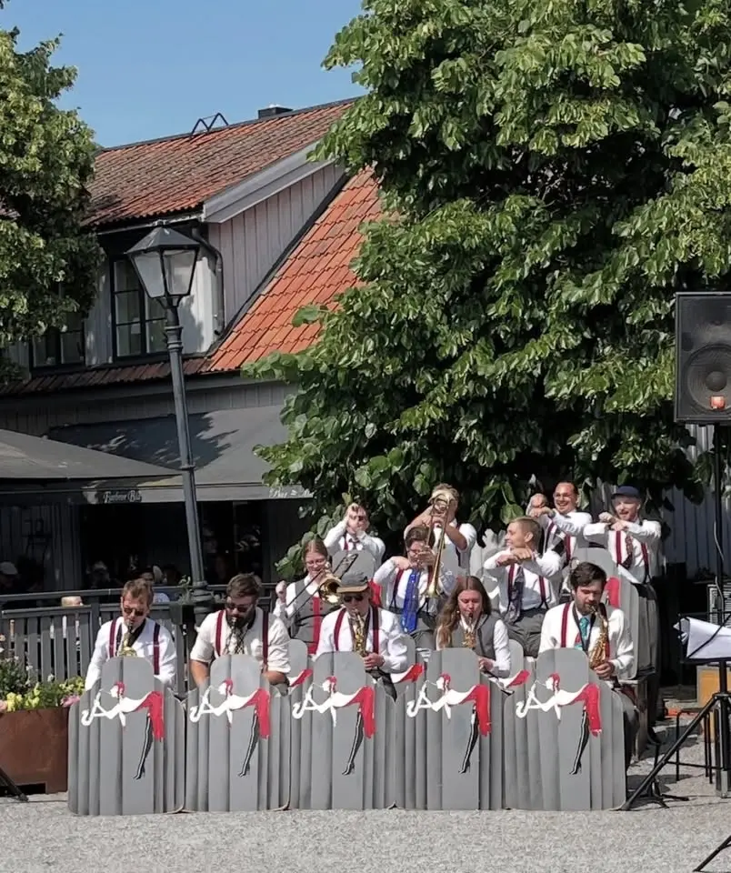SOMMARKONSERT med Phontrattarne 
