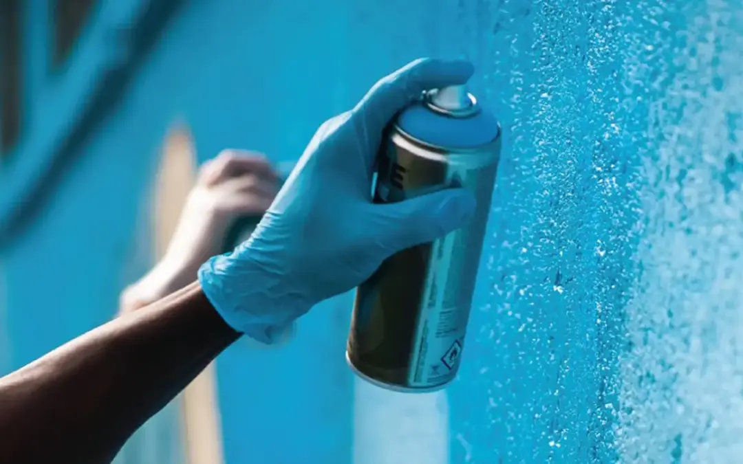 Gemensam konst på graffitiväggen