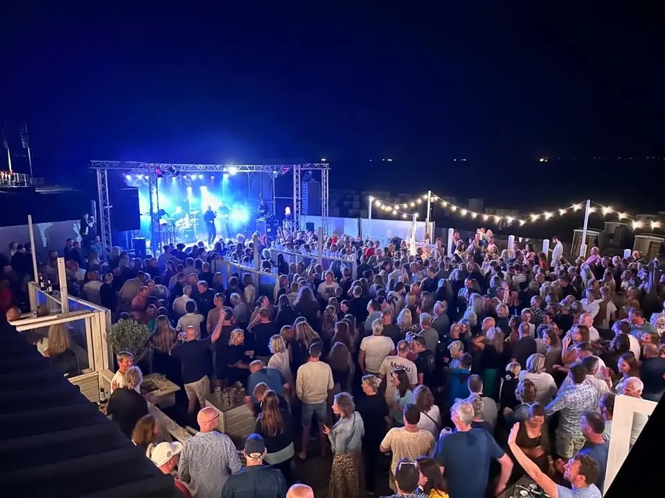 Reuring aan Zee - Feest @Zomers
