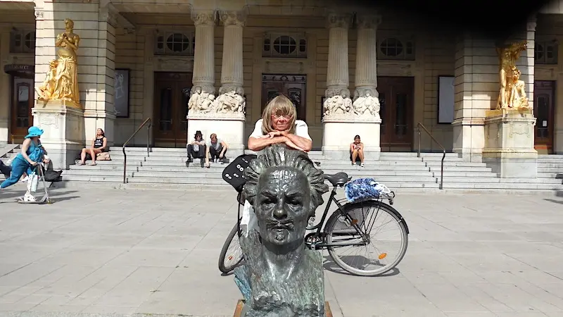 Med August Strindberg i Stockholms vimmel