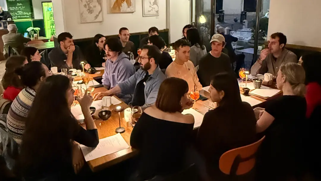Pignetismi Speaking Club & Aperitivo – Practice Languages & Meet New People
