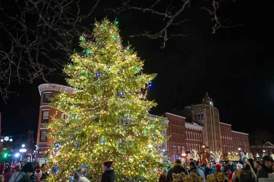 Downtown Rutland Tree Lighting 2026