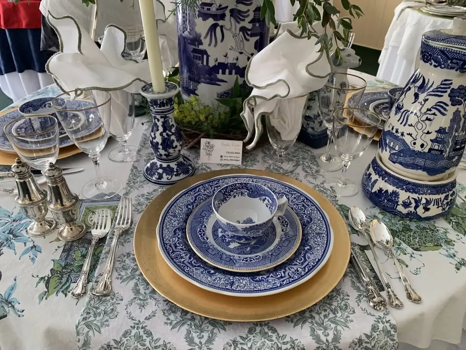 Tablescapes: A Tablesetting Showcase with a Cause