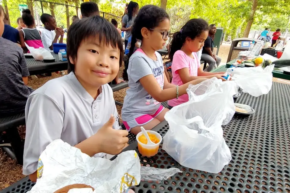 Lunch with Poe: Kids Eat FREE at PlayWELL Park | ¡El Almuerzo en Poe!