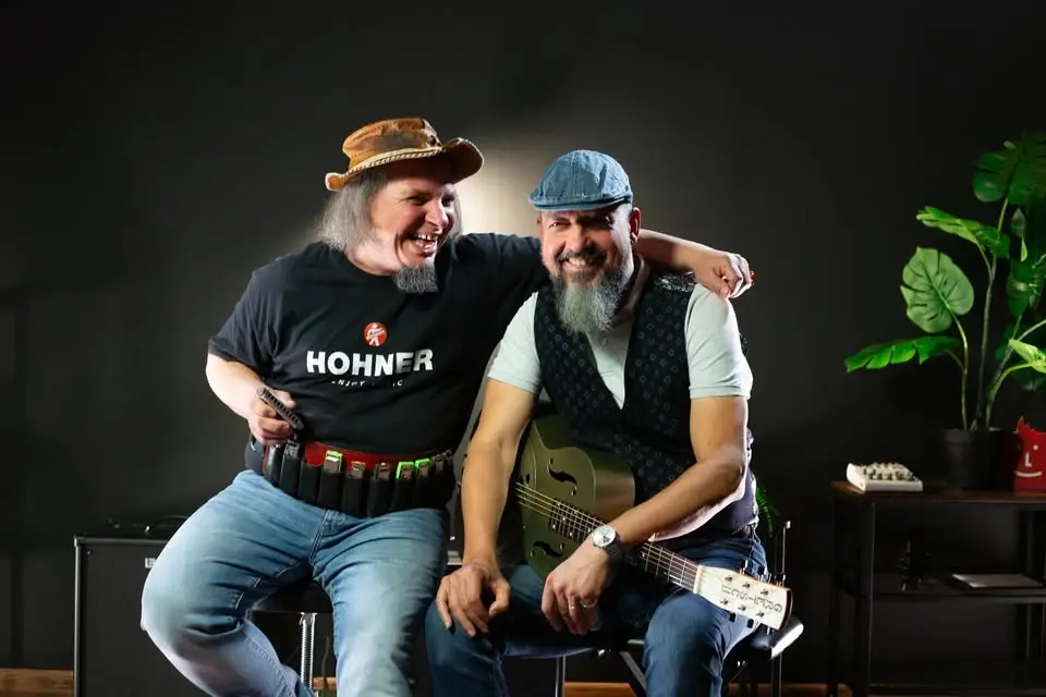 PTASZEK & BUŽMA: Koncert mezi knihami: