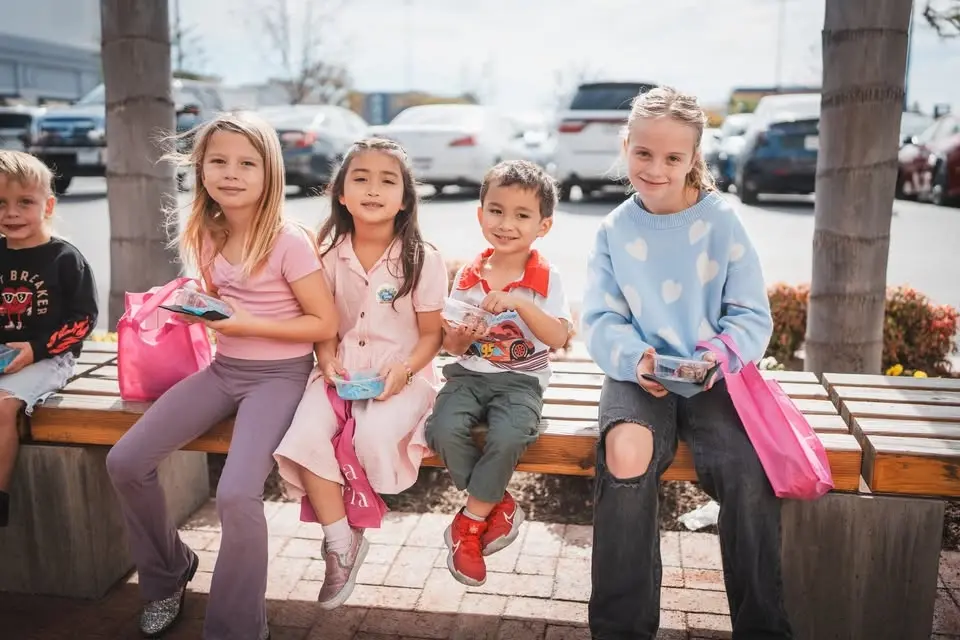 Kids Club: Sweets & Storytime