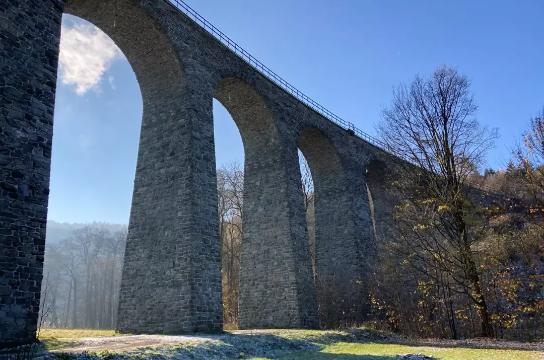 Pěší výlet Kryštofovo údolí – Novina – Hamrštejn – Machnín