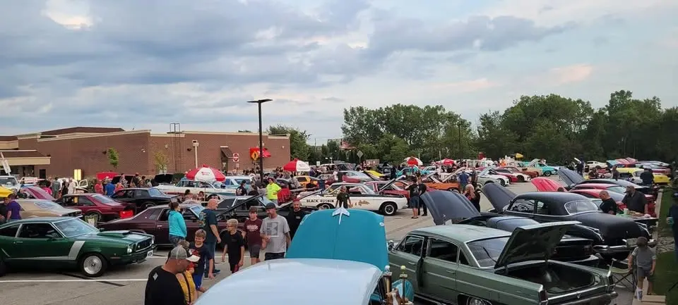 Bike Night With Chi-Town Harley