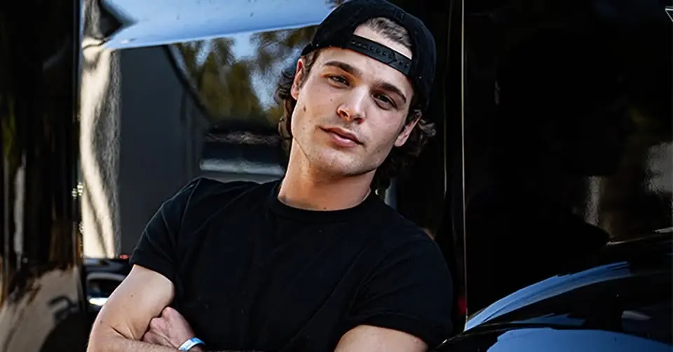Max McNown