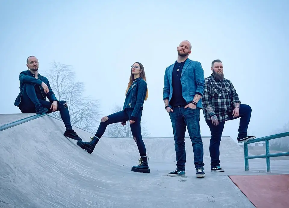 ROXTON - Vorband für Rage against the Machine by Ragetrack
