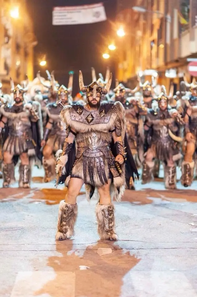2026-9-9, Entrada nuevos cargos - Moros y Cristianos Villena