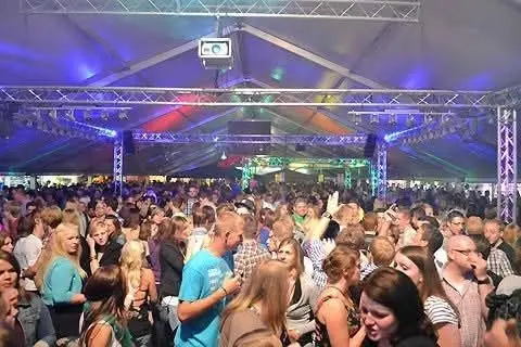 Riesenfreiluftfete in Spohle - die Zweite 