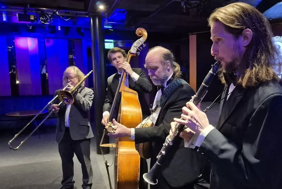 Jazz på Drottninghof - Spicy Hot Four