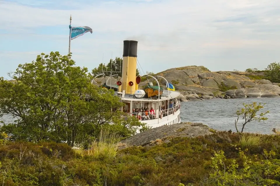 Guidad utflykt till Fredlarna med S/S Blidösund