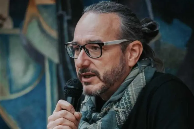 Jakub Szántó: Válečná novinařina