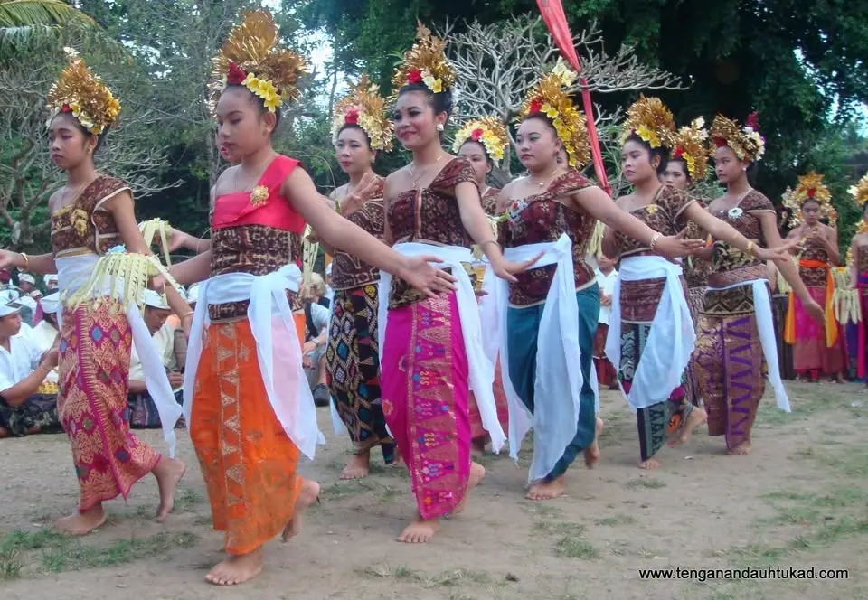 Ceremony Perejangan & Penyuud (closing ceremony)
