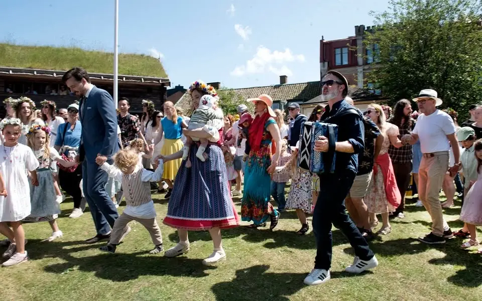 Midsommarfirande / Midsummer Celebration, Kulturen i Lund