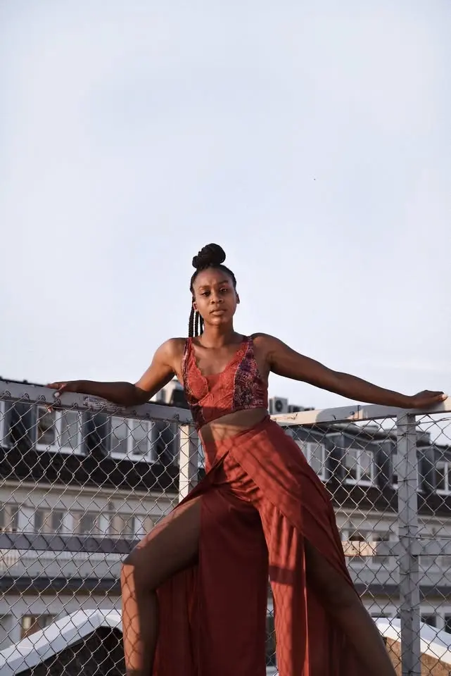 Willie Stark- Spine as a Rhythm: A House Dance Practice