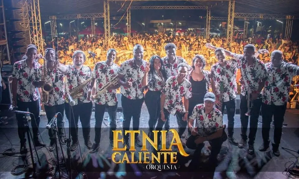 SALSA BOLERO Y SON