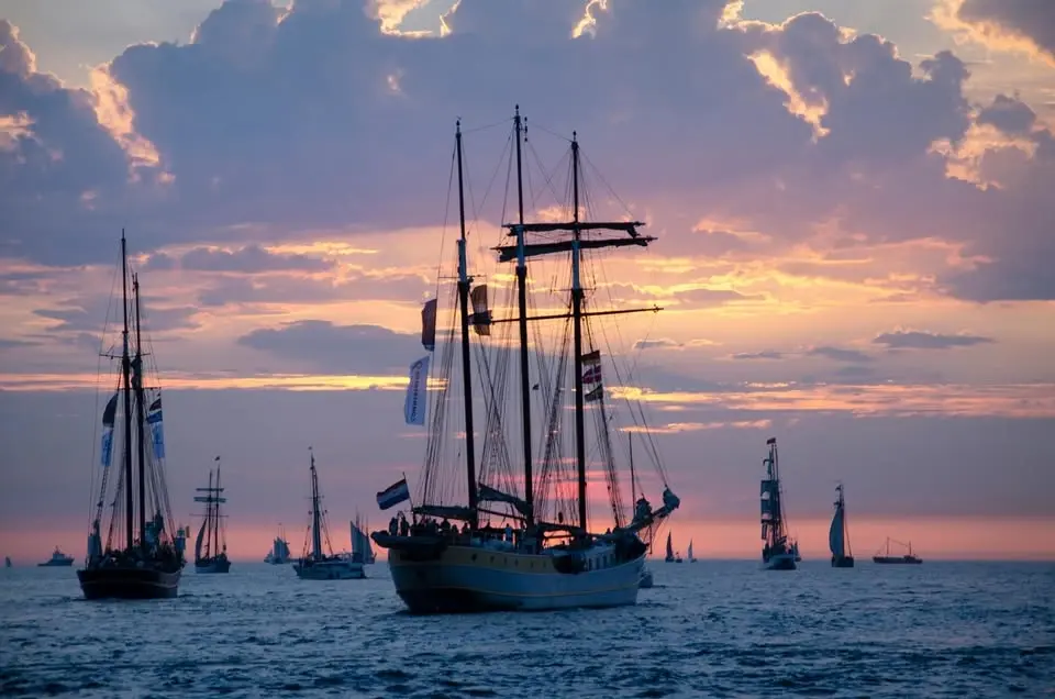 July 4th Macy's Fireworks Sail on Tall Ship Liberty Clipper