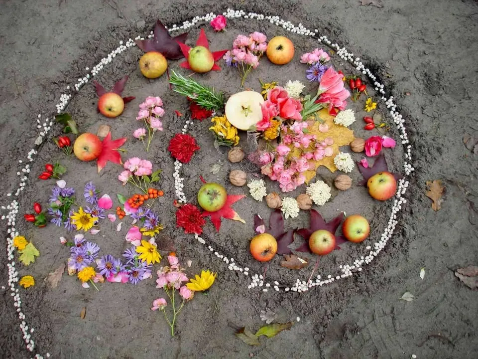 The Crone's Turning Wheel: A Lughnasadh Harvest Gathering