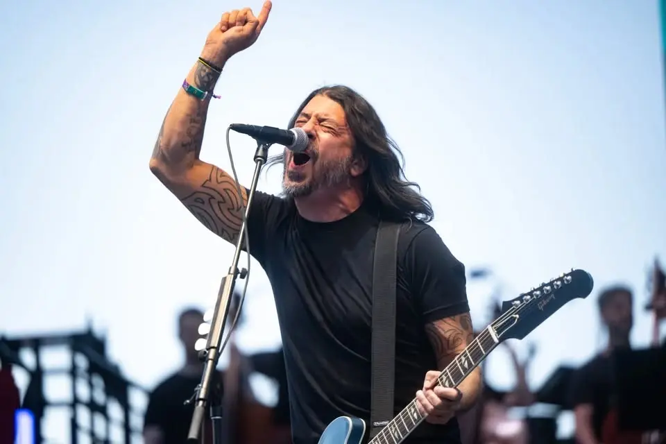 Foo Fighters - Take Cover Tour