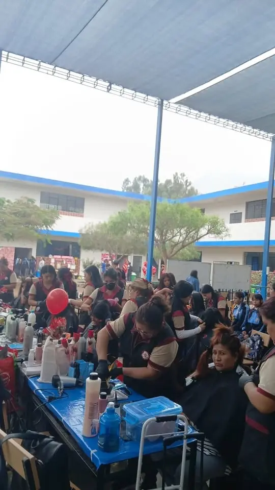 FERIA DE EMPRENDIMIENTO