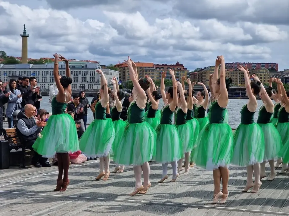 International Dance Day