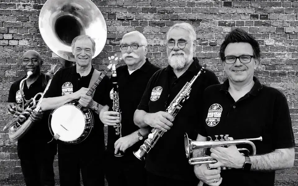 Schmackes Brass Band           