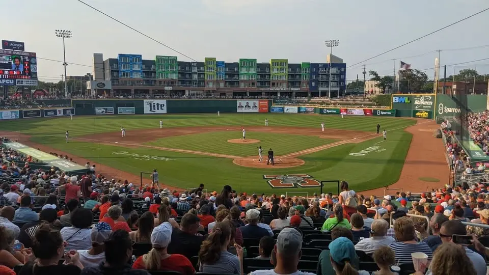 Lansing Lugnuts Vs. Great Lakes Loons