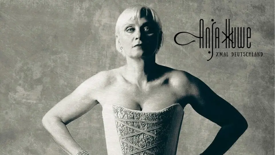 Klubb DÖD: Anja Huwe